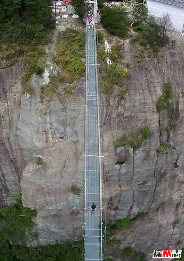 中国最惊险的旅游景点,你都去过吗?(去一次终生难忘)